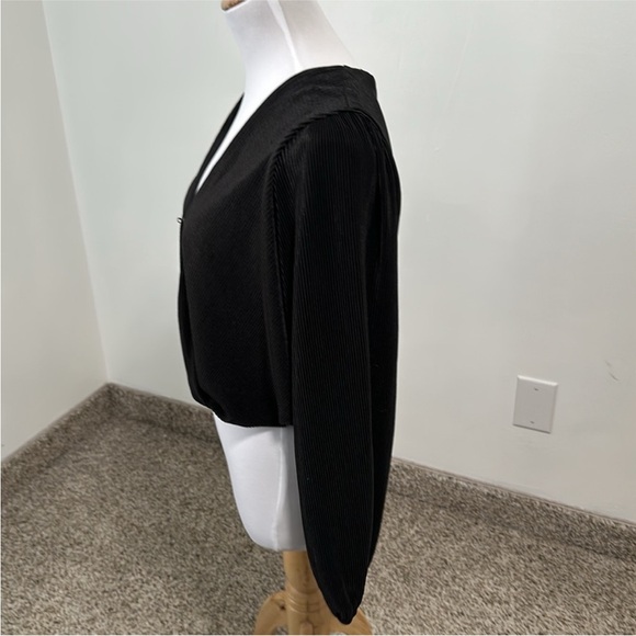 🌷 Bundle of 3 NWT/NWOT ASTR Cropped Blouses - Picture 10 of 14